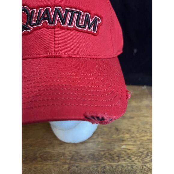 Quantum‎ Performance Distressed Black & Red Tournament Fishing Reels Hat Cap NWT - Picture 2 of 5